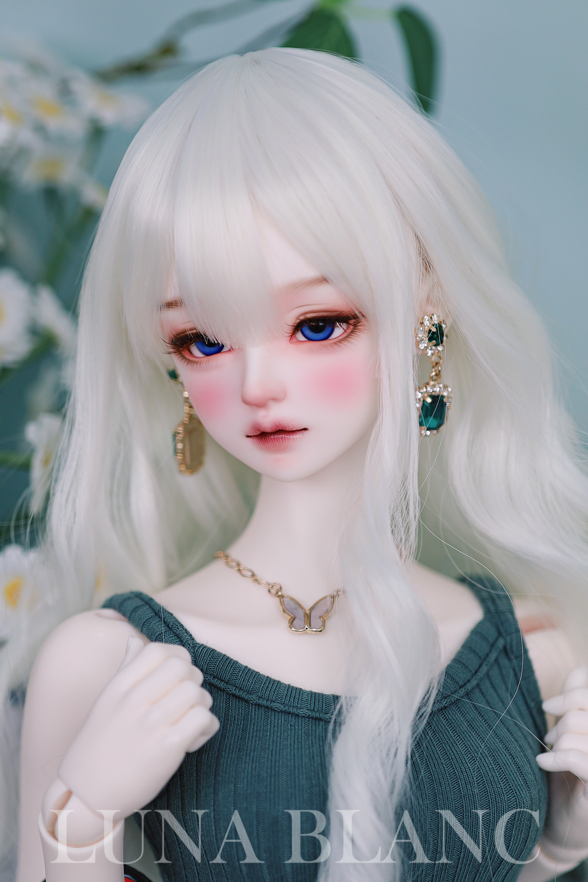luna blanc hestia