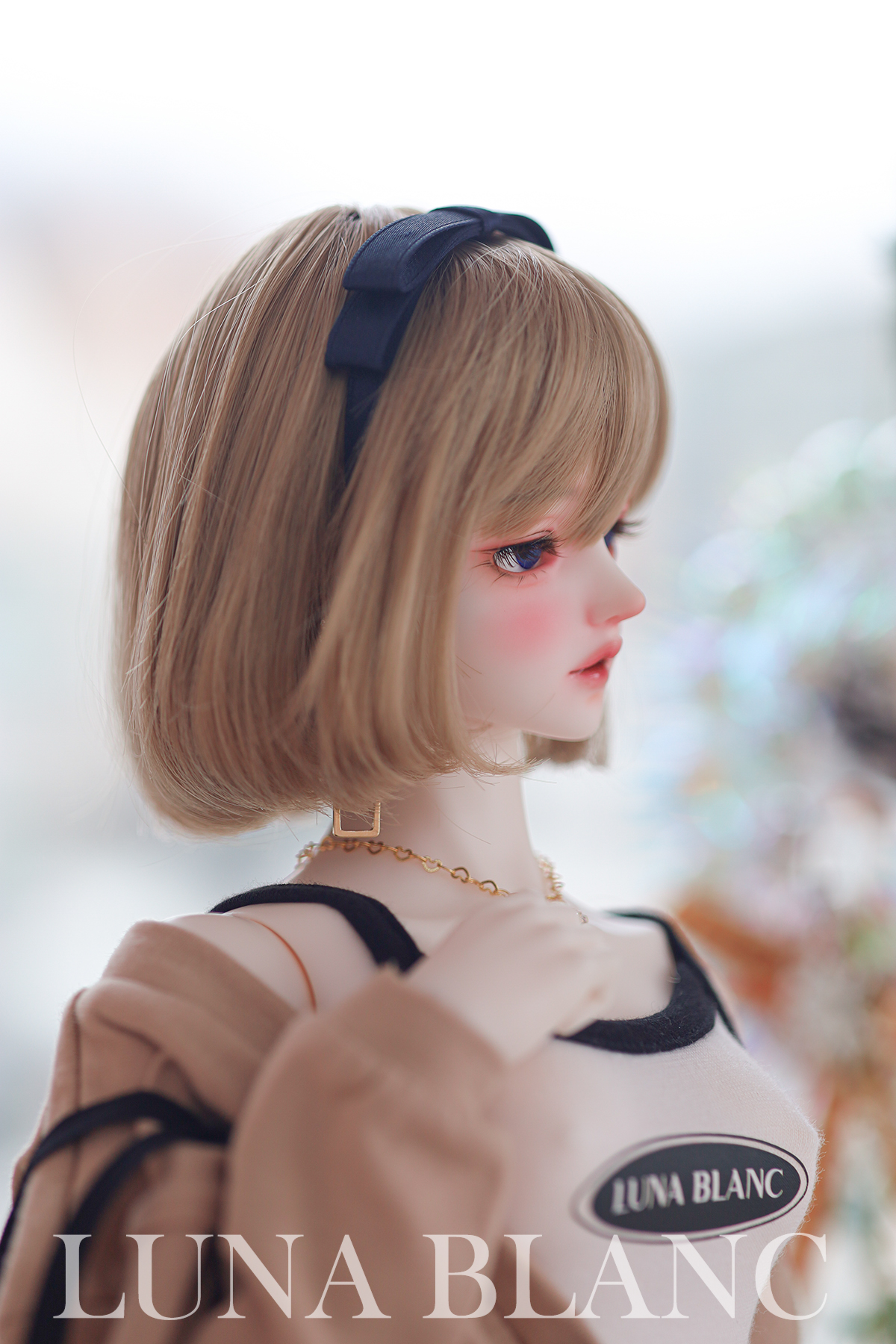 luna blanc 63 kylie