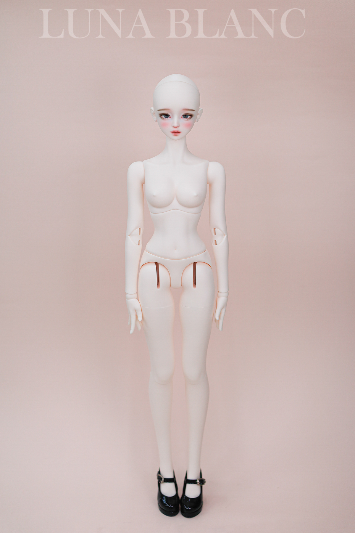 Luna Blanc nina63 body