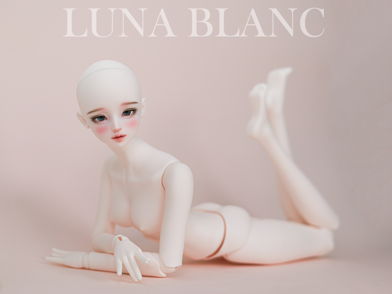 Luna Blanc nina63 body