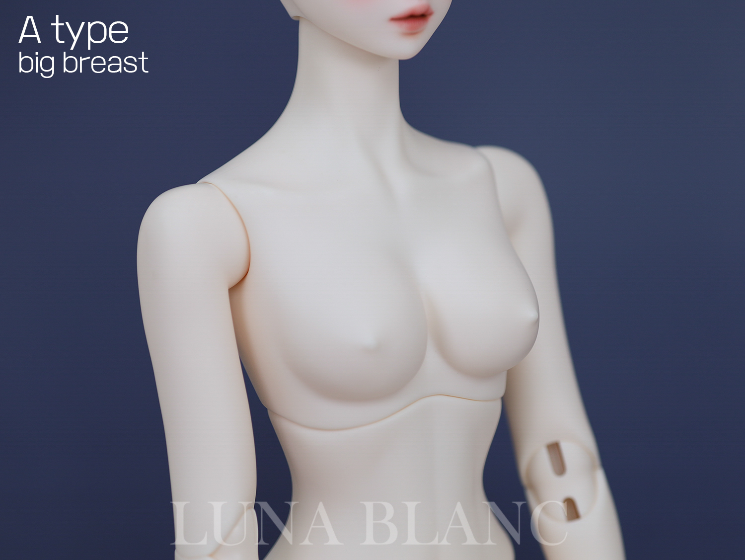 Luna Blanc nina63 body