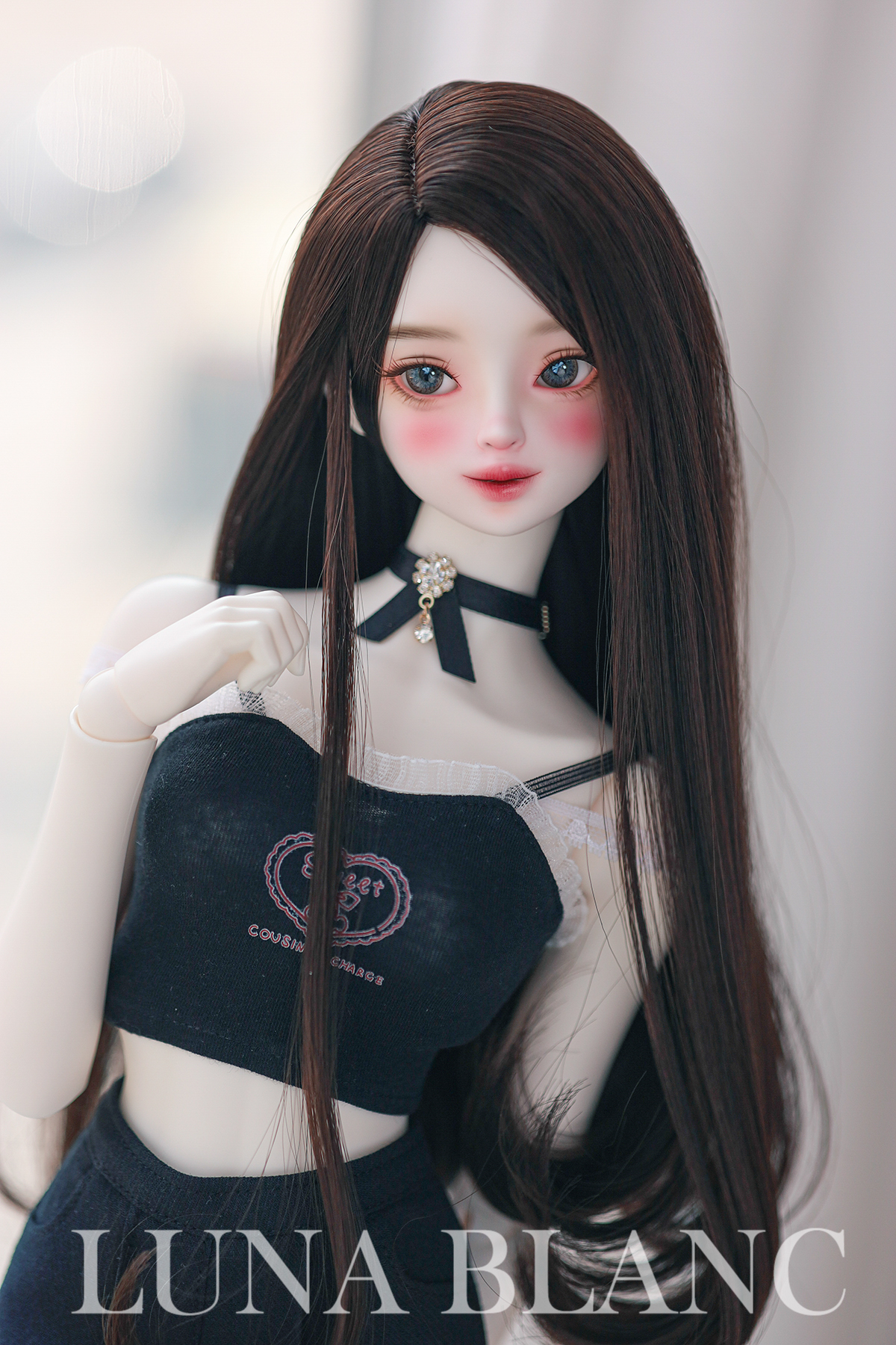 luna blanc vicky