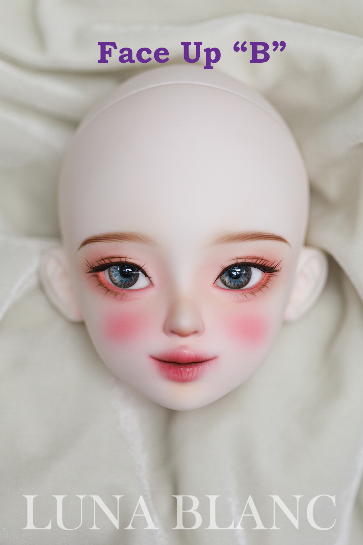 luna blanc vicky