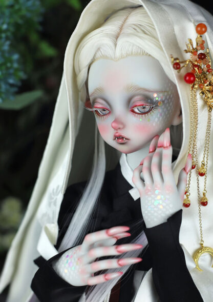peaks woods foc romantic lady bee vampire goddess of the white snake