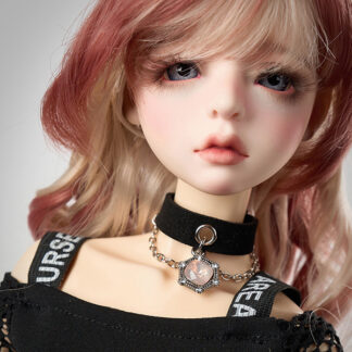 dollmore sd hexagon choker necklace