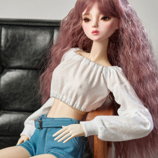 dollmore model cropped long sleeve shirt white black