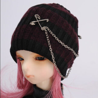 dollmore msd chain beanie red black
