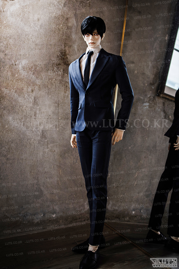 luts royal senior mars