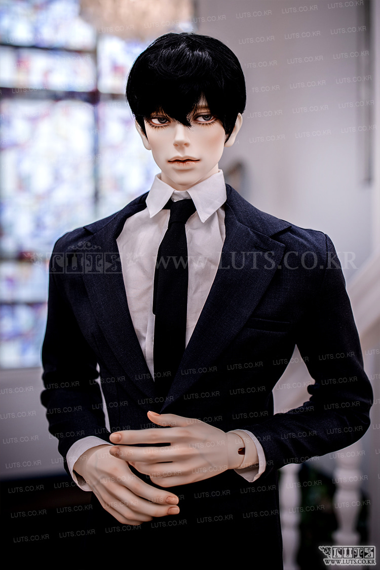 luts royal senior mars