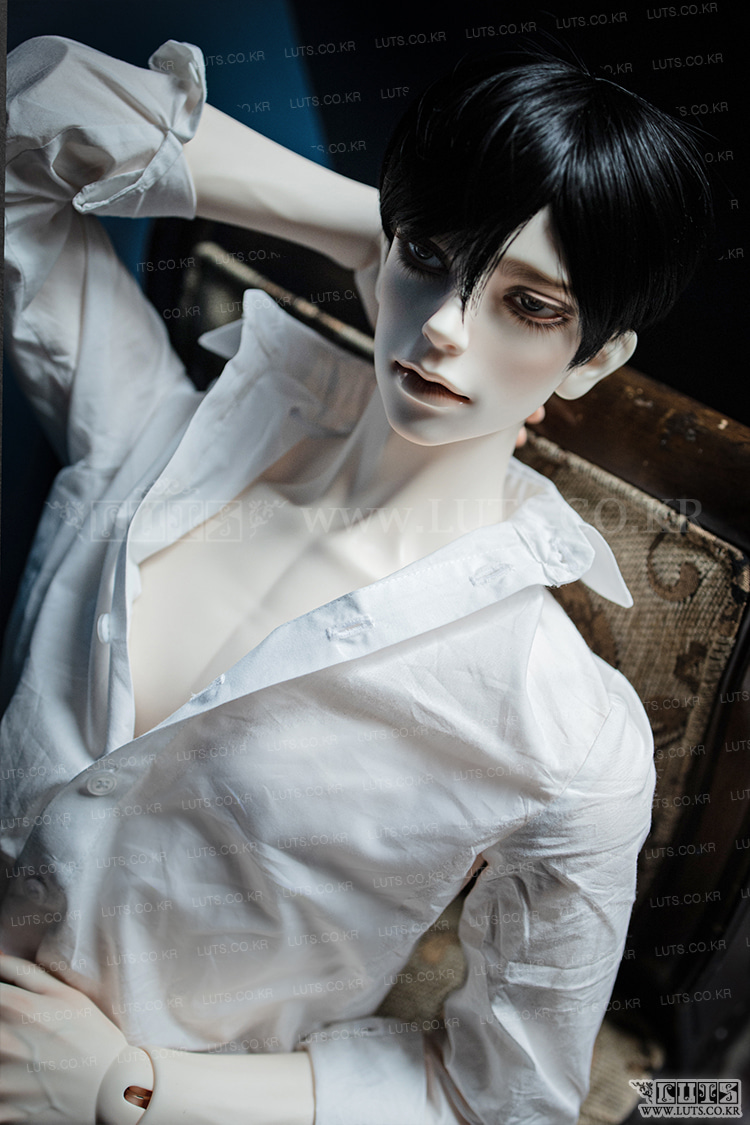 luts royal senior mars