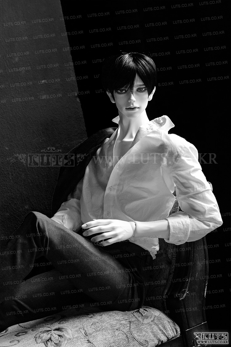 luts royal senior mars