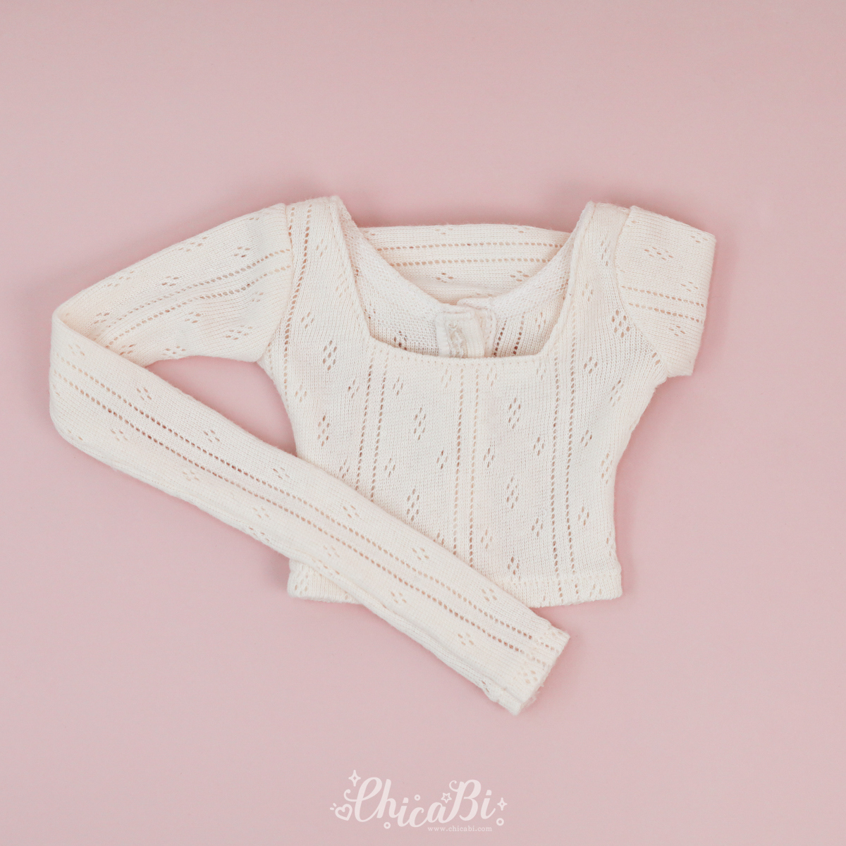 chicabi sd romantic punching crop top