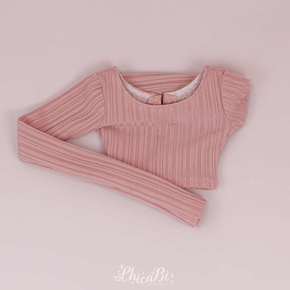 chicabi sd simple line crop top