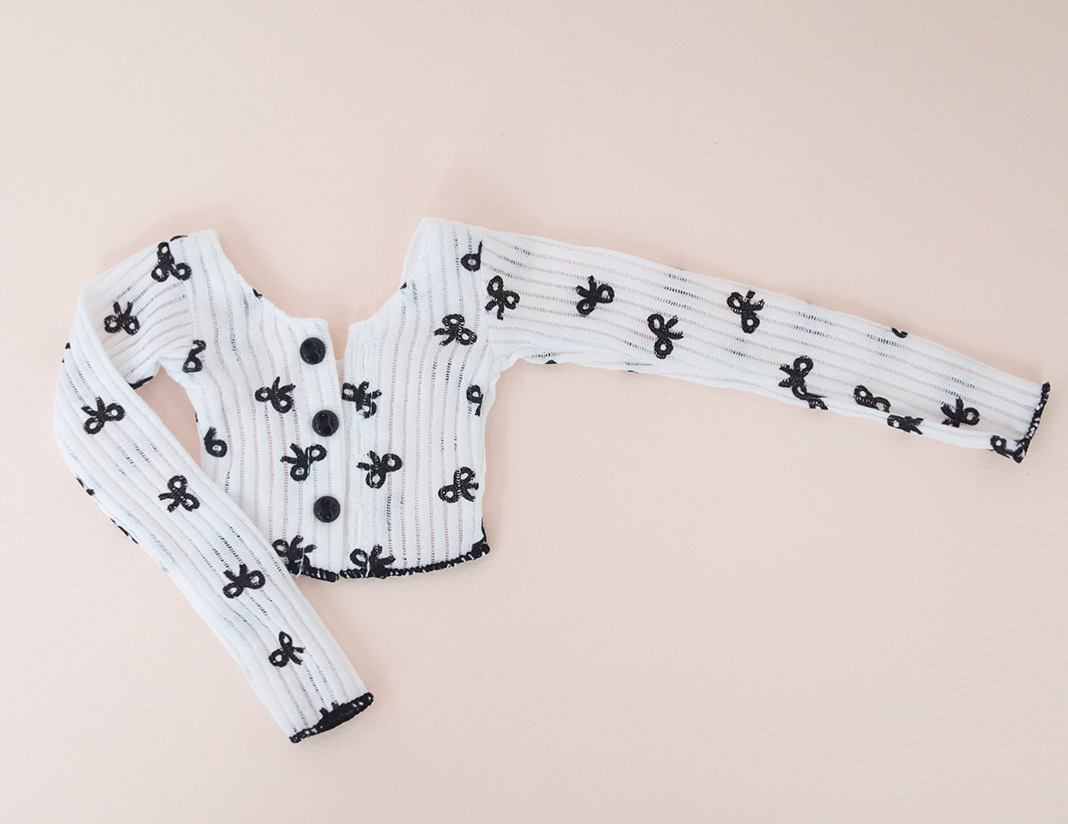 chicabi msd ribbon crop top