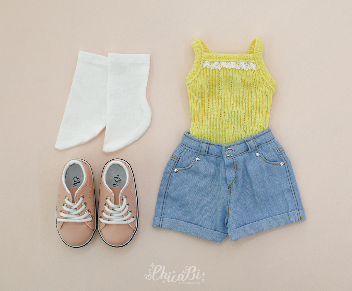 chicabi msd lace sleeveless top