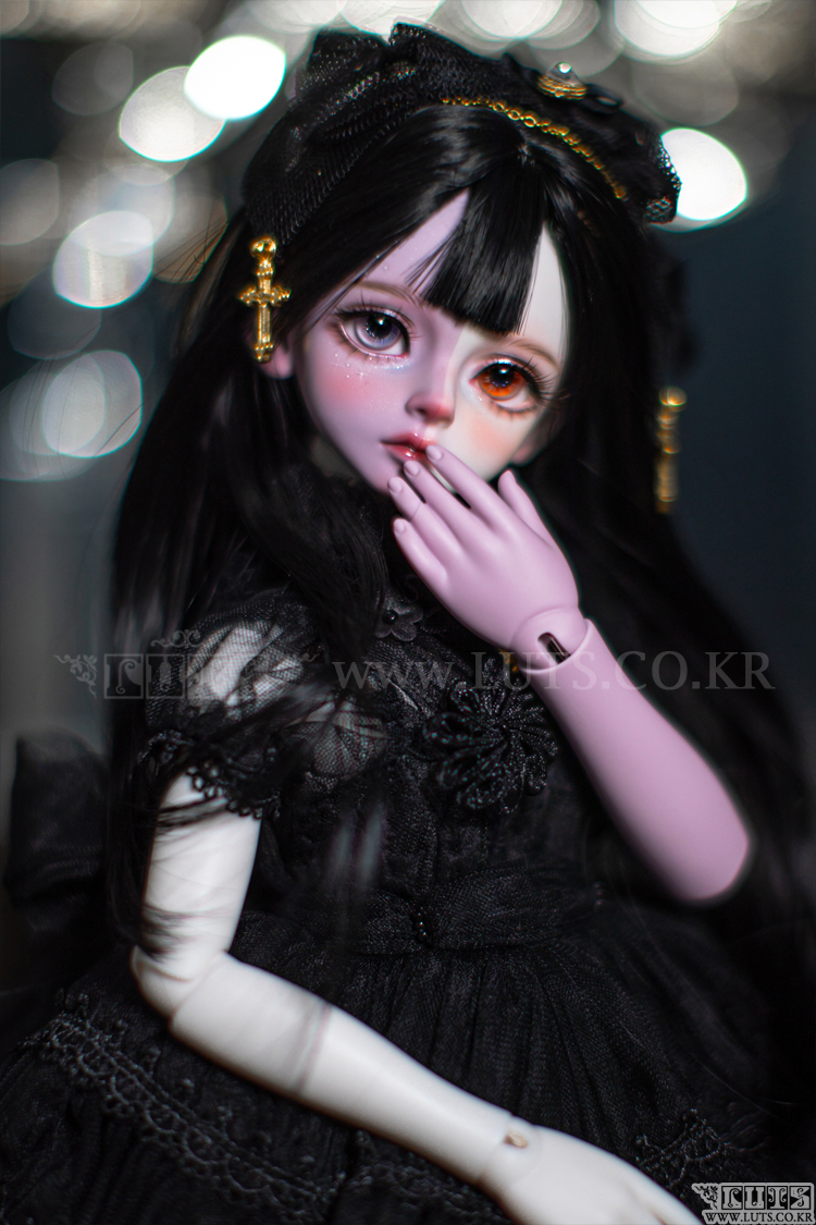Luts kid bory half lw black nyc doll con