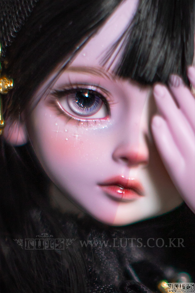 Luts kid bory half lw black nyc doll con