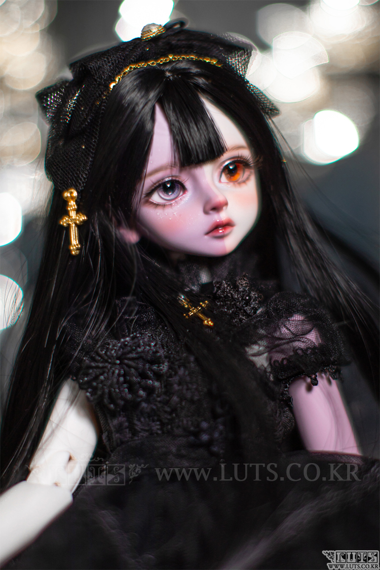 Luts kid bory half lw black nyc doll con