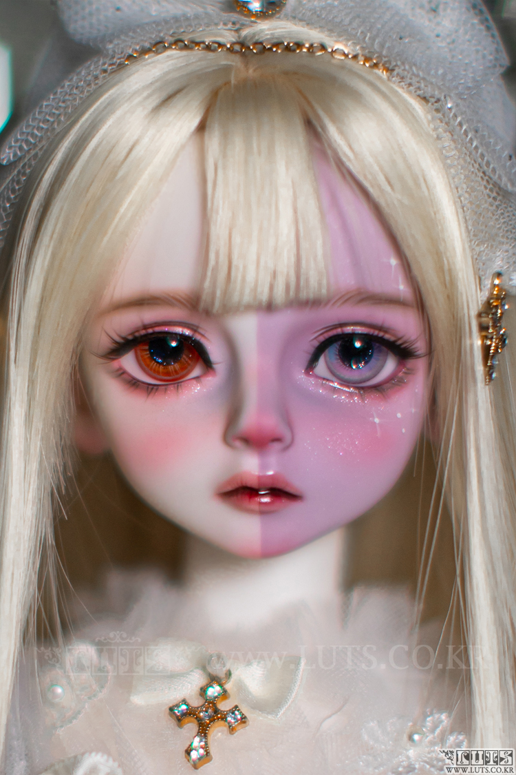 Luts kid bory half wl white nyc doll con 