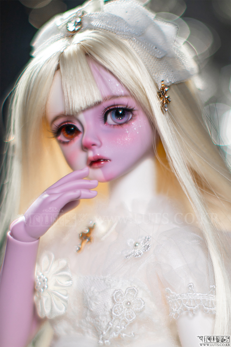 Luts kid bory half wl white nyc doll con 