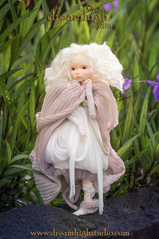 dreamhigh amalia lumiera porcelain hands