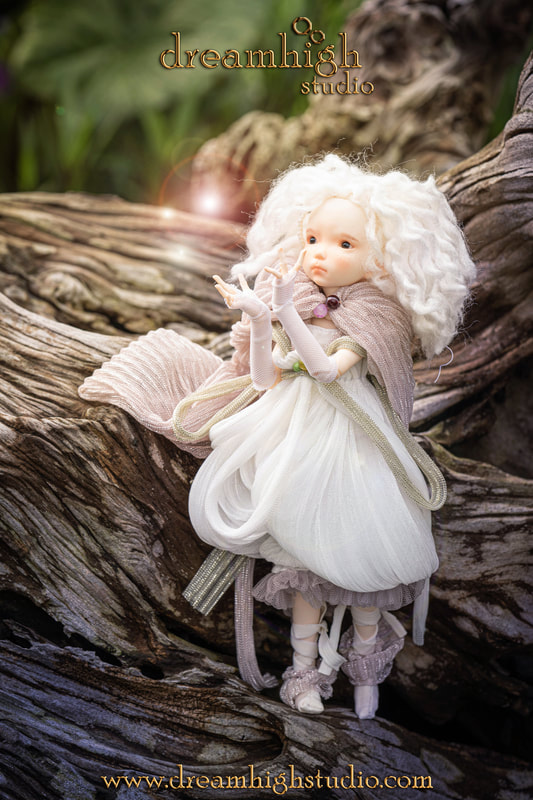 dreamhigh amalia lumiera porcelain hands