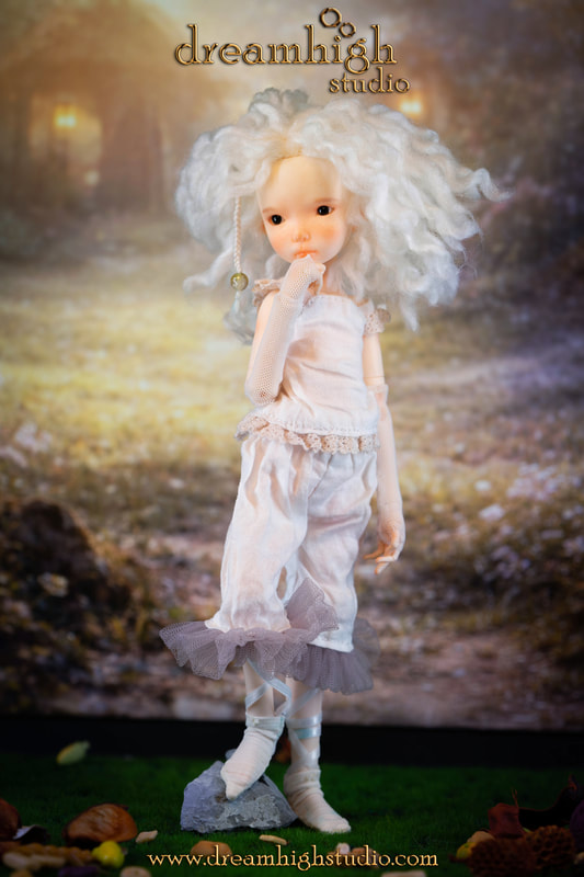 dreamhigh amalia lumiera porcelain hands
