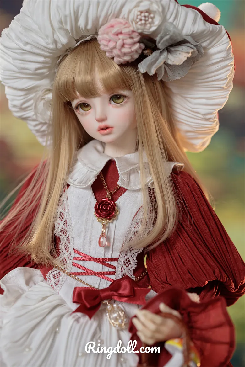 ring doll kid winnie