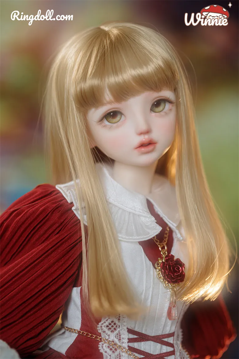 ring doll kid winnie