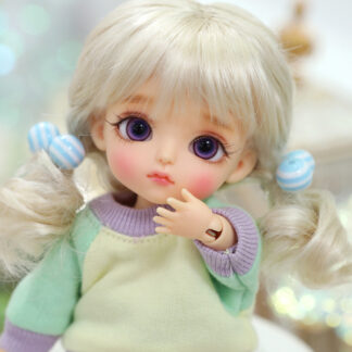 lati yellow elly