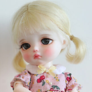 lati yellow lara