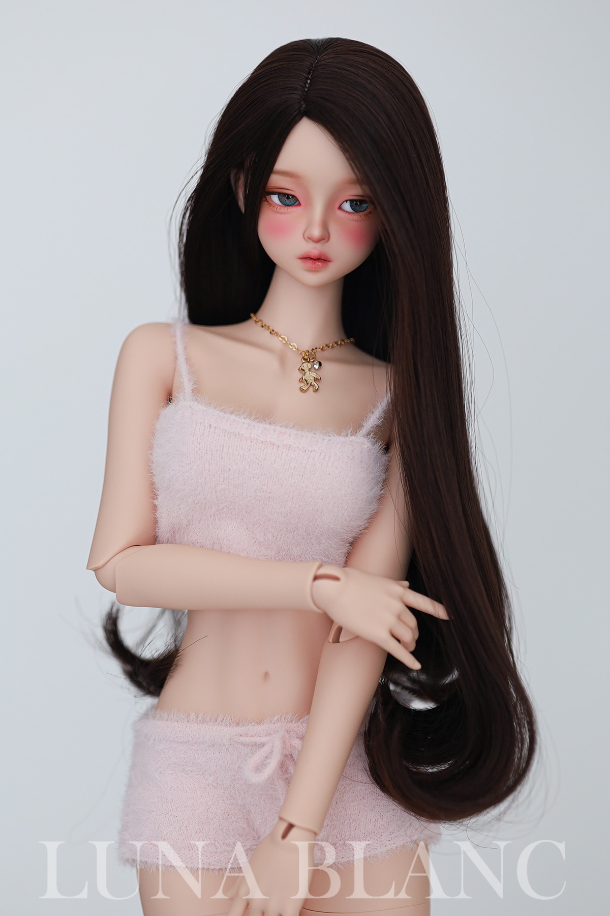 luna blanc sweet daphne 