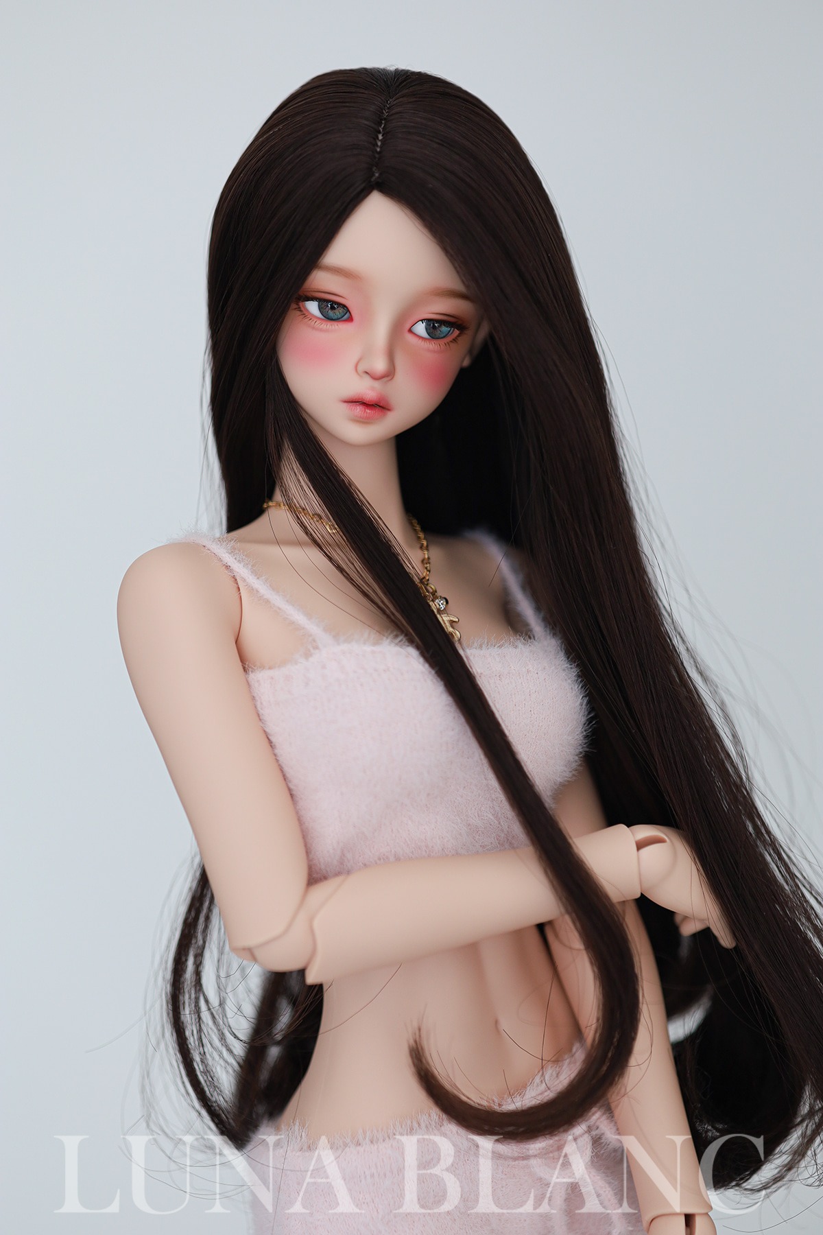 luna blanc sweet daphne 