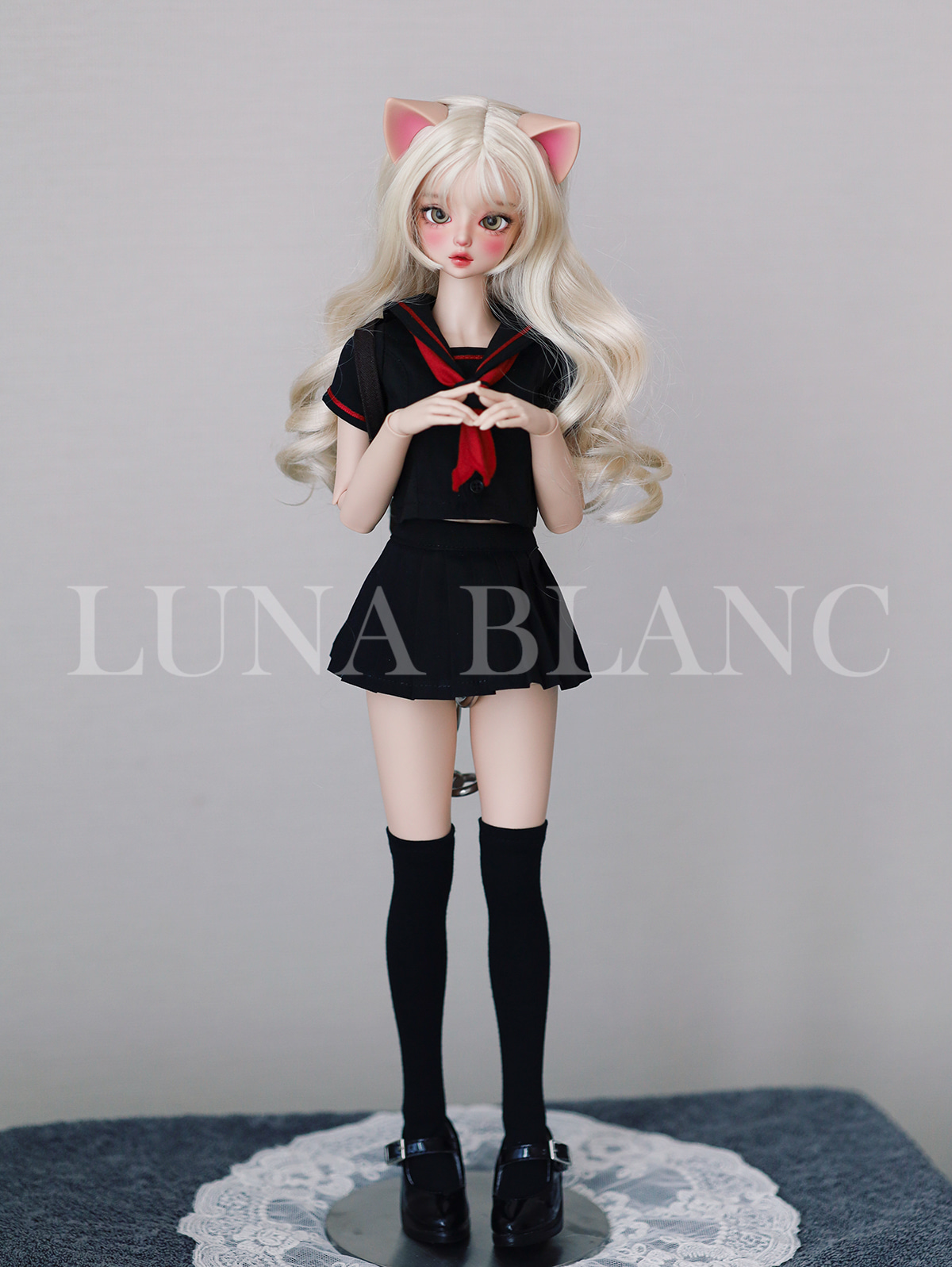 luna blanc yvien baby