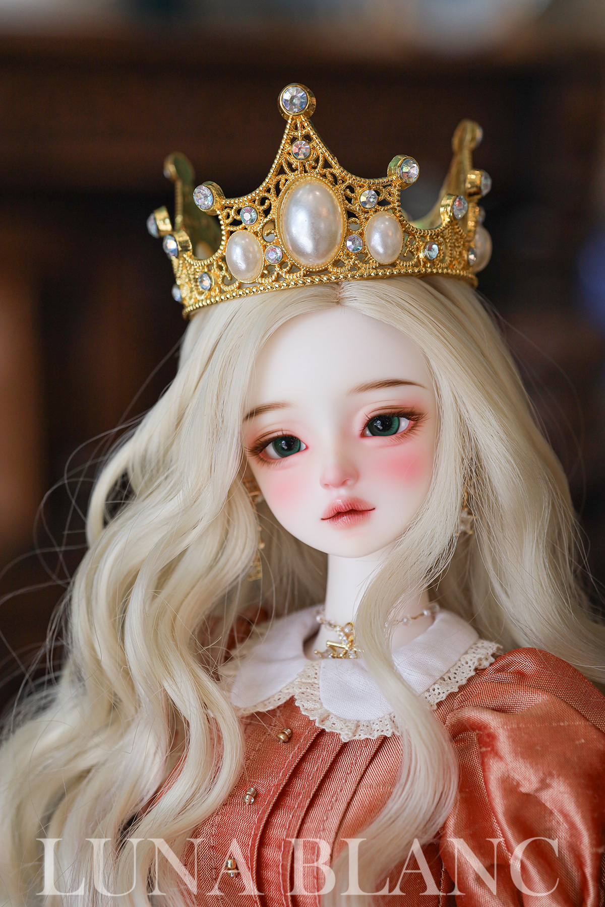 luna blanc hestia baby