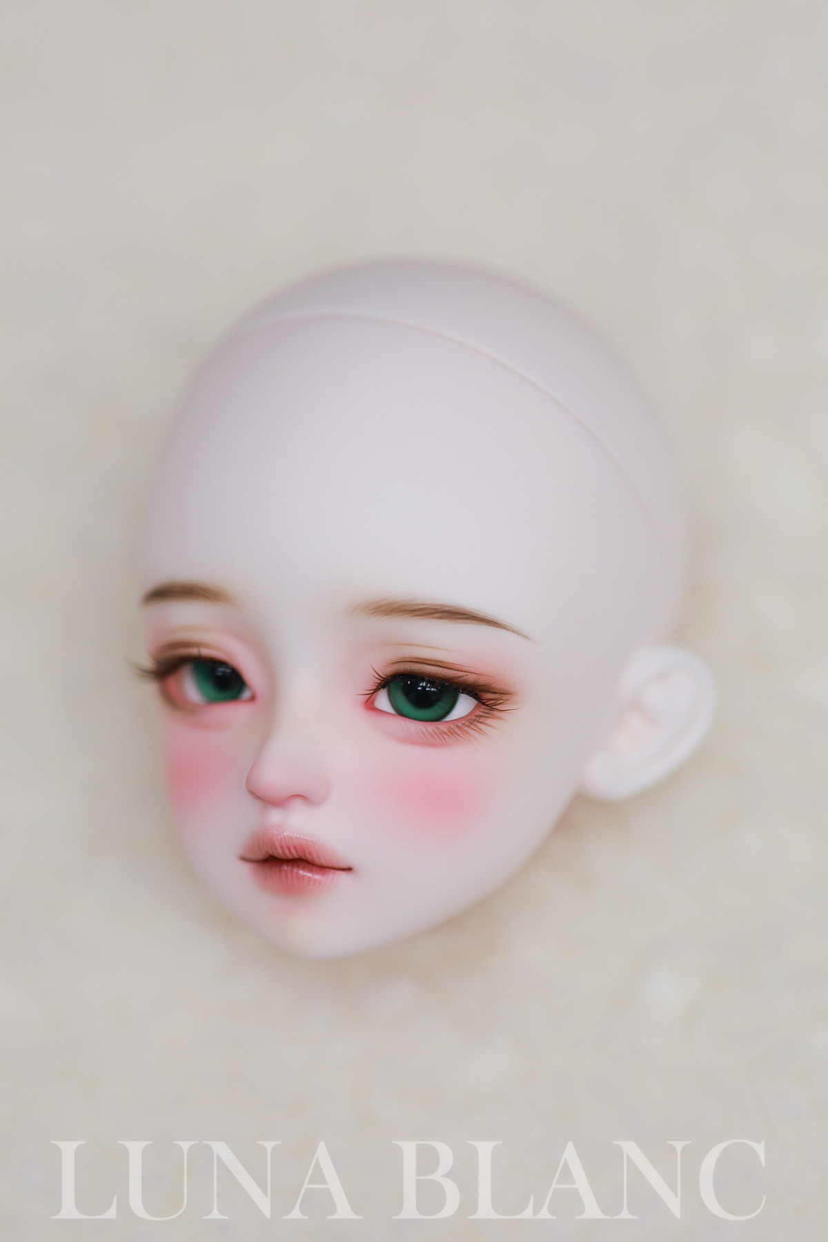 luna blanc hestia baby