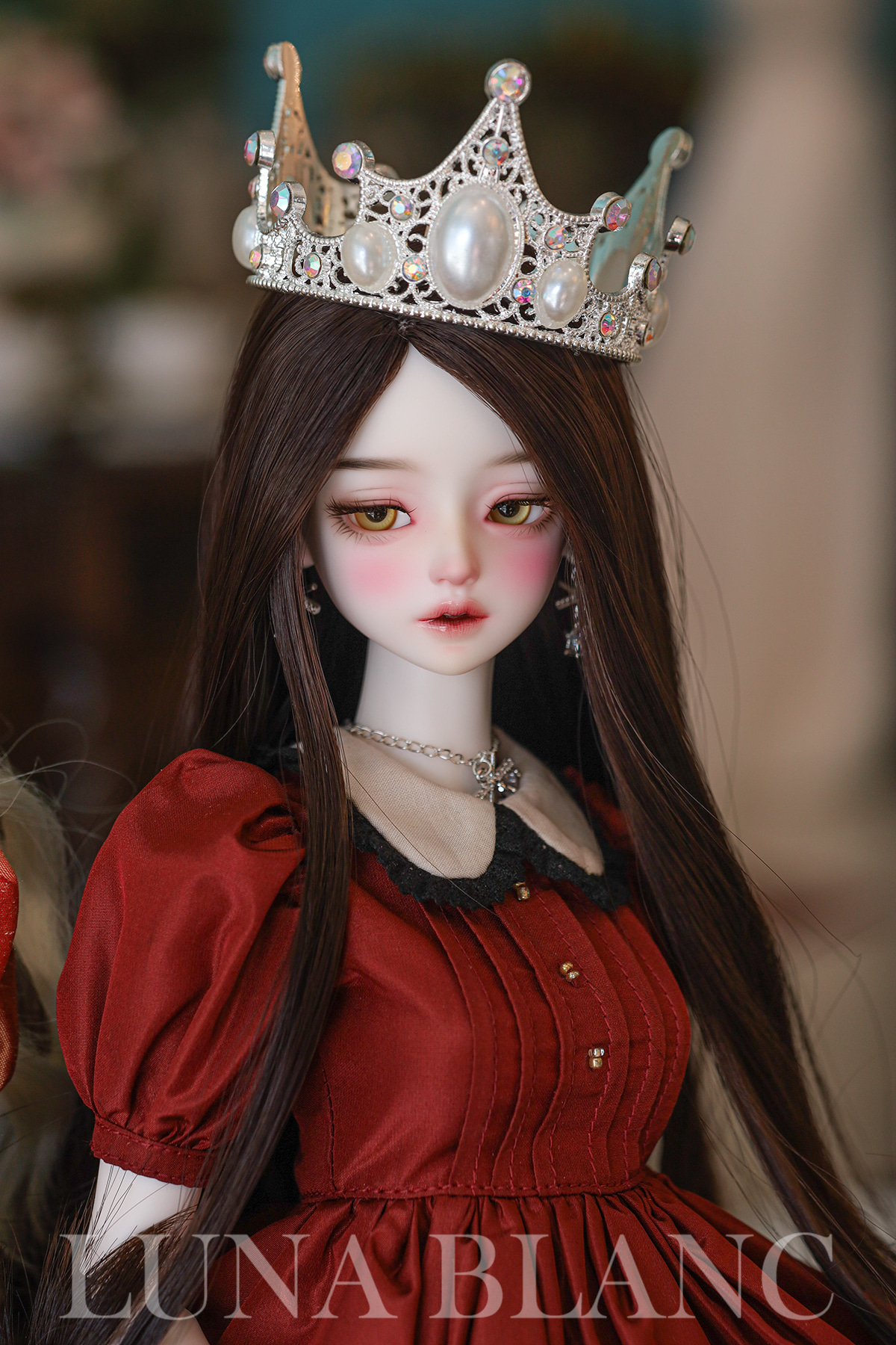 luna blanc kylie baby