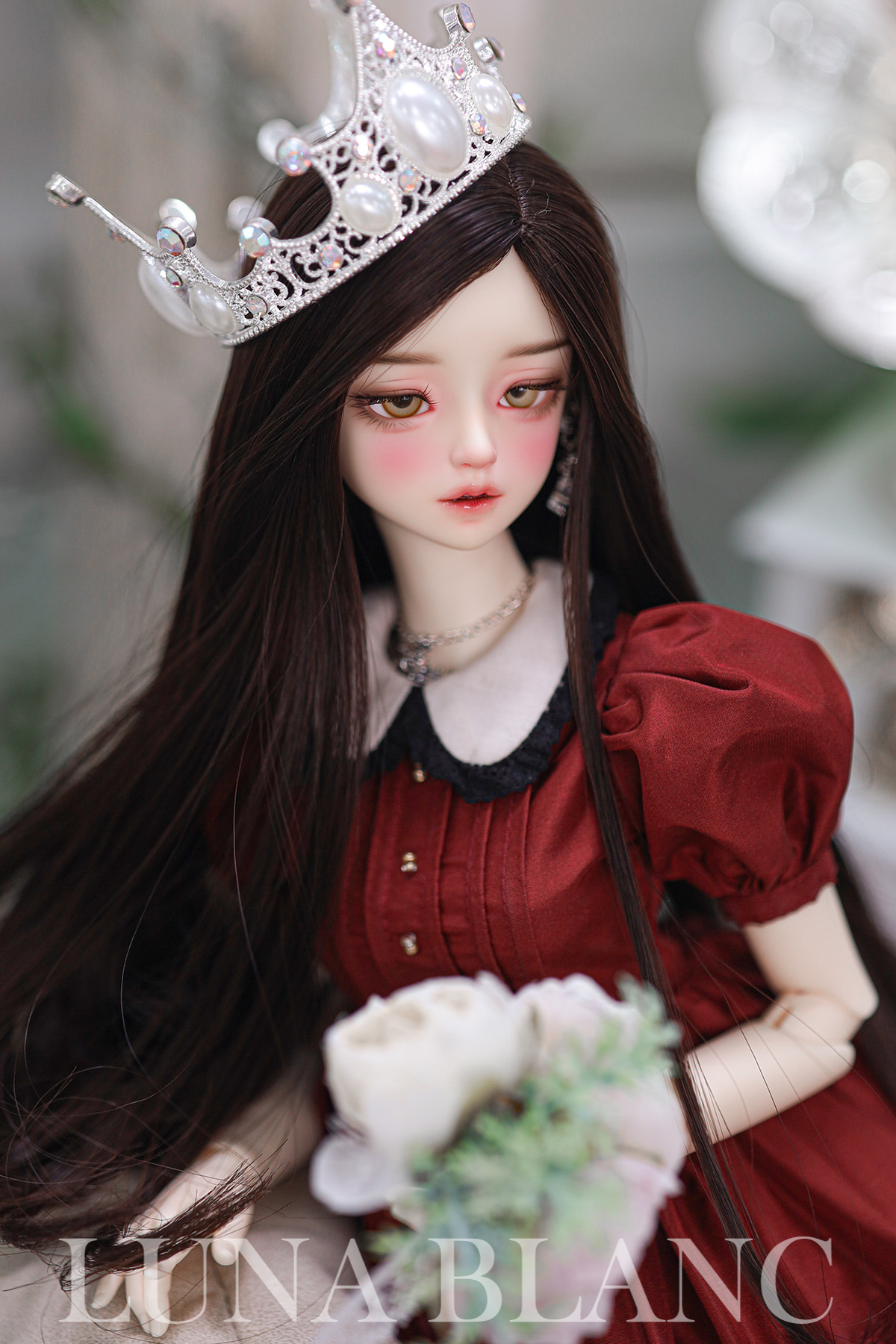 luna blanc kylie baby