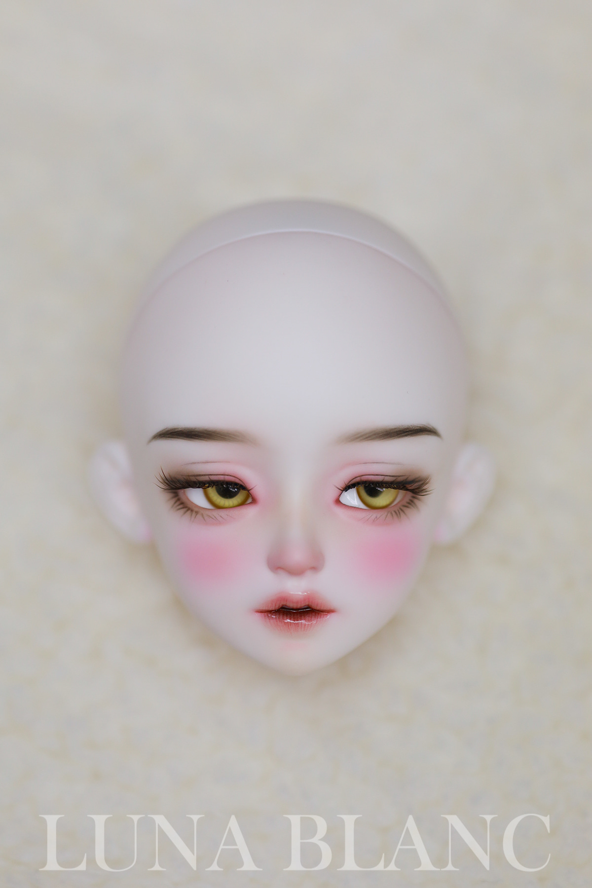 luna blanc kylie baby