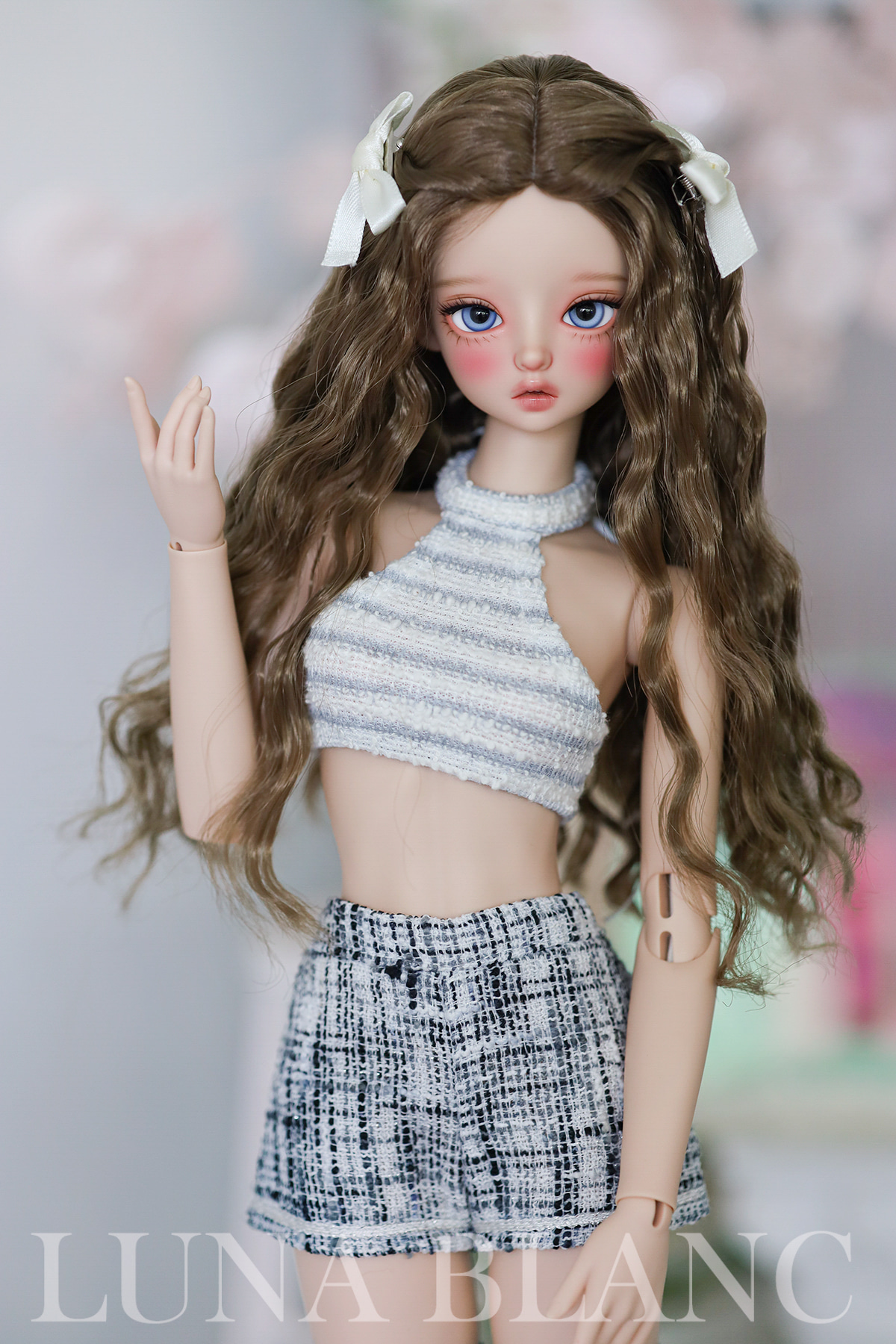 luna blanc seneca baby
