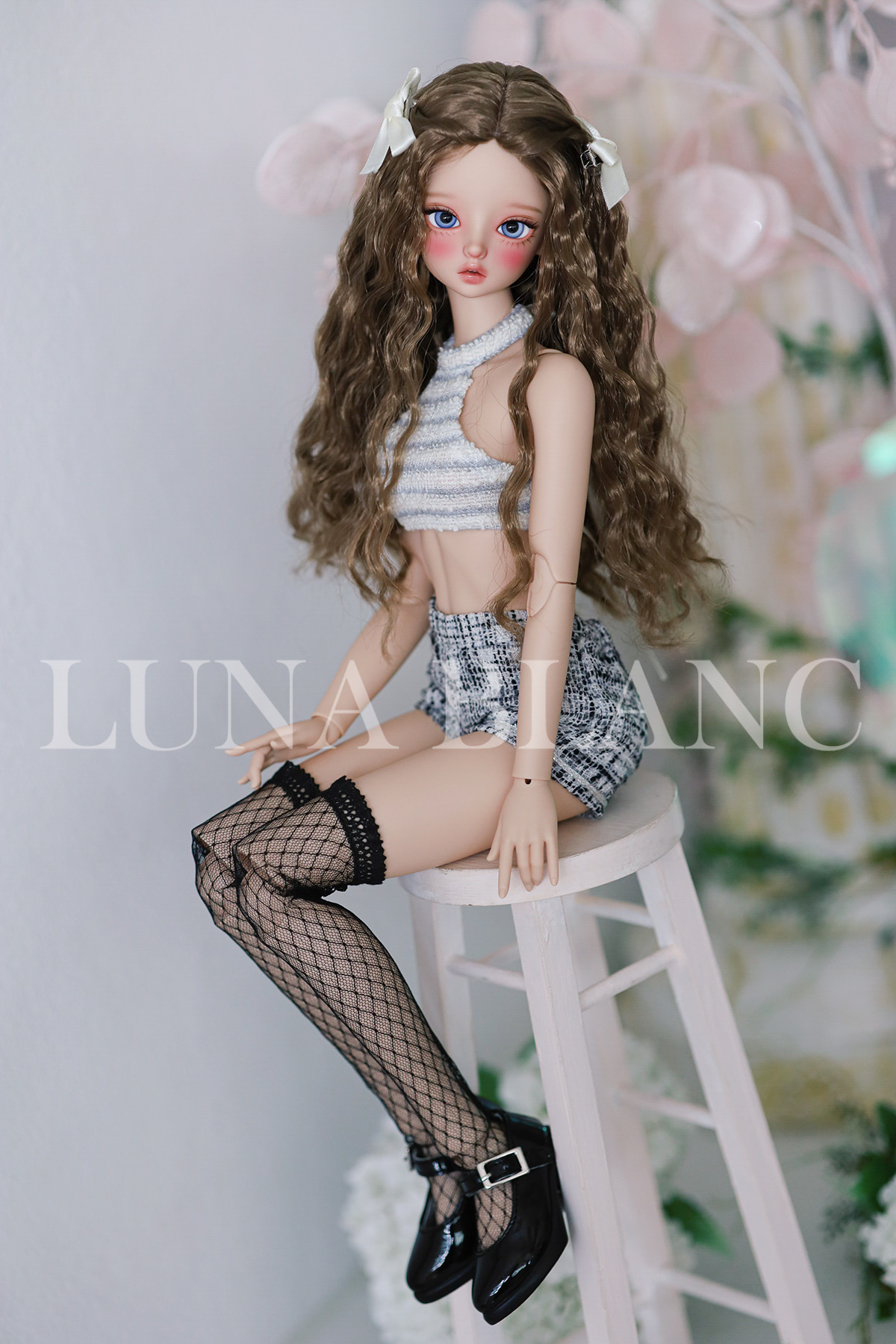 luna blanc seneca baby