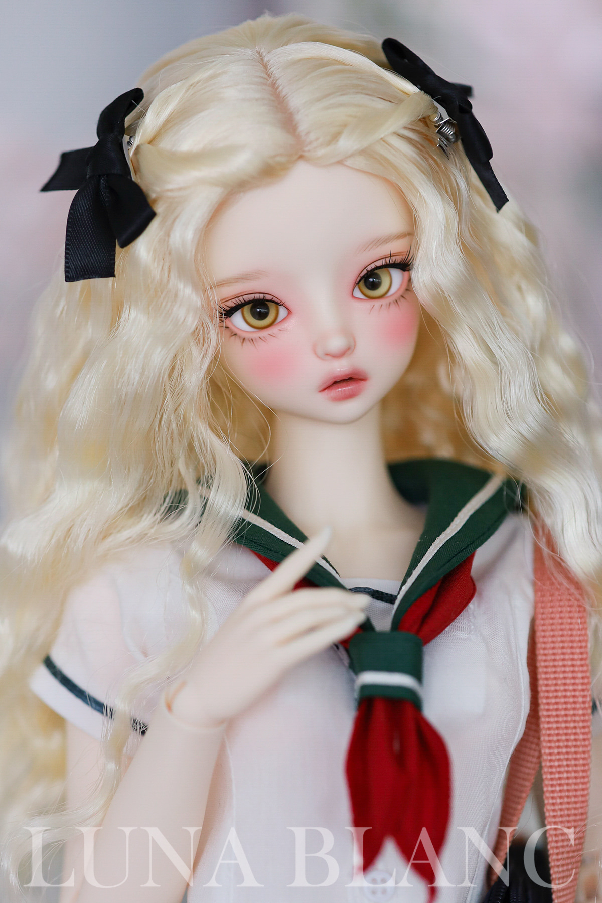 luna blanc seneca baby