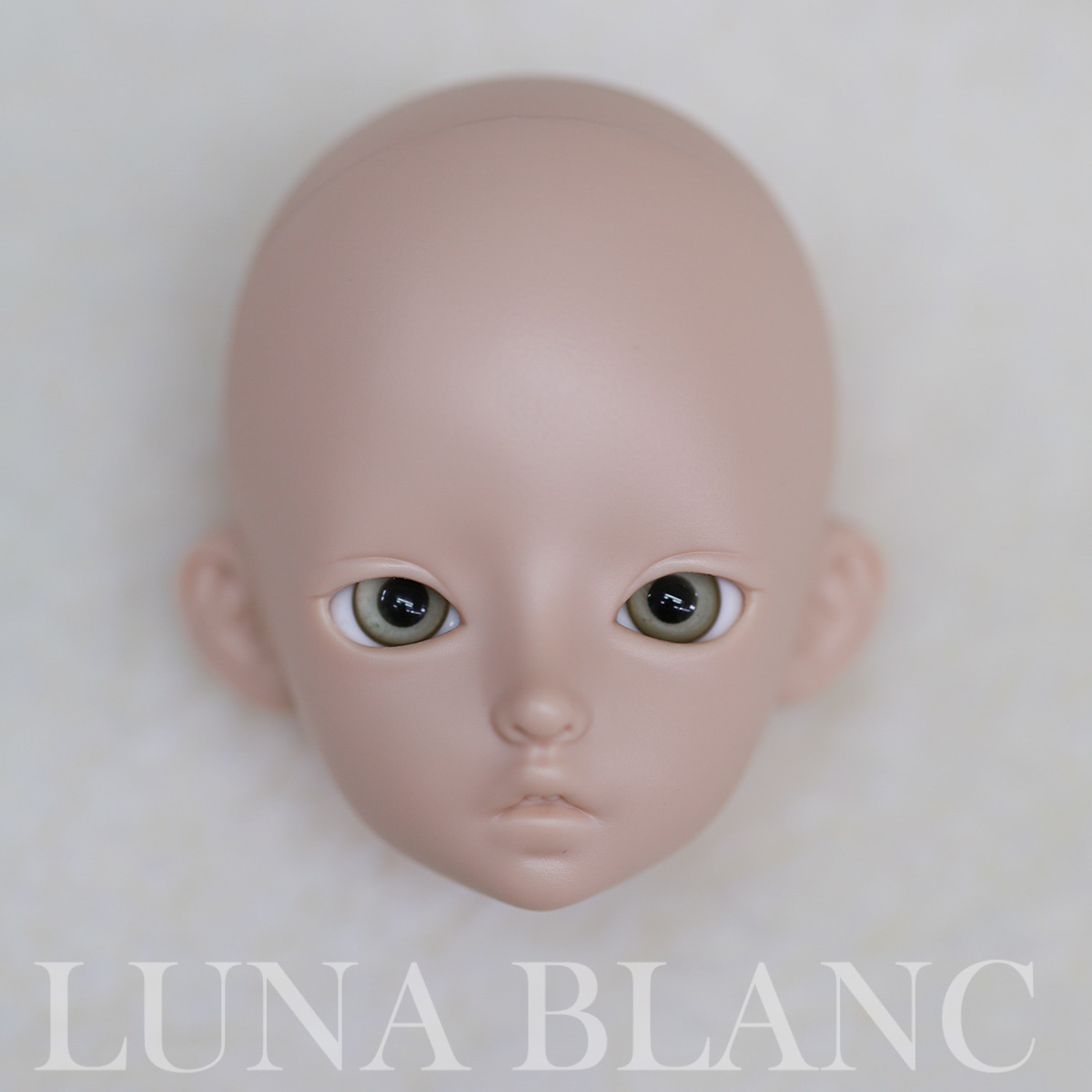 luna blanc seneca baby