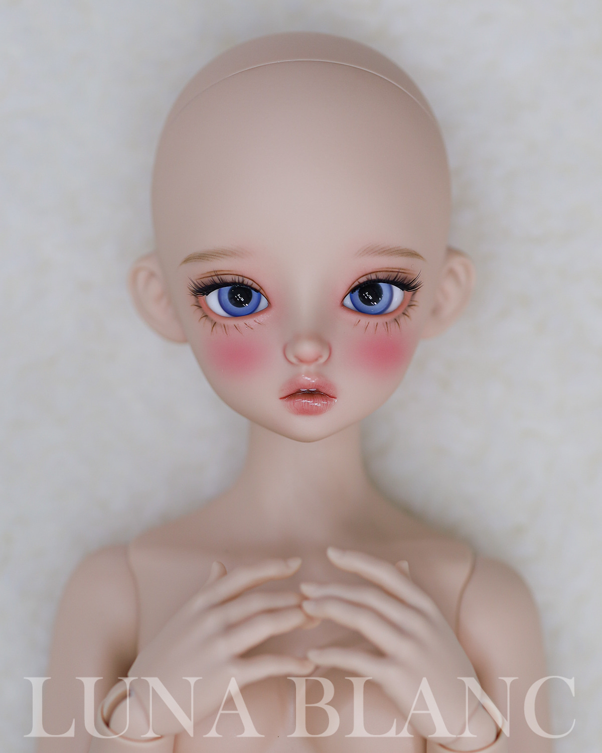 luna blanc seneca baby