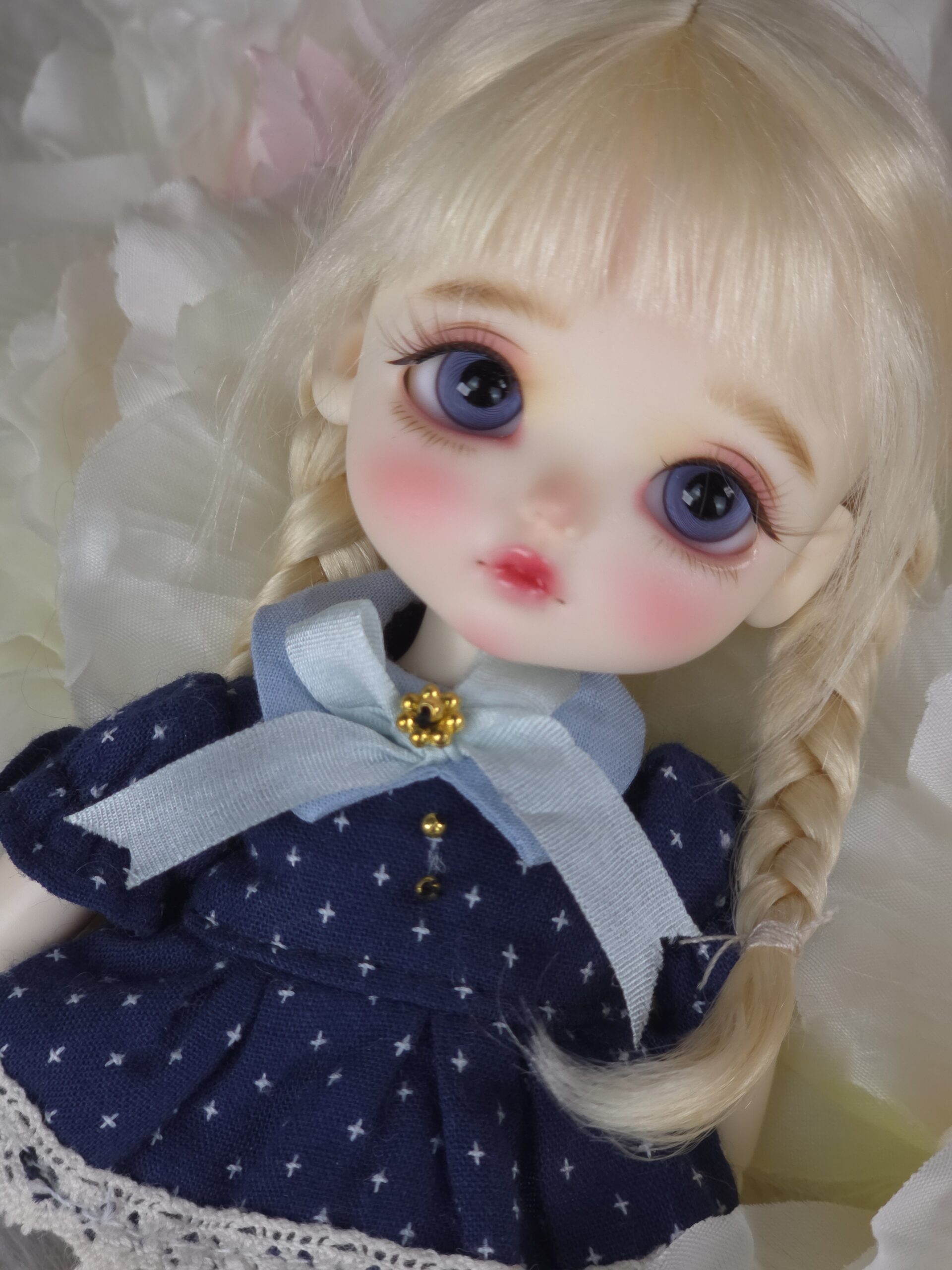 lati yellow Mia full set event