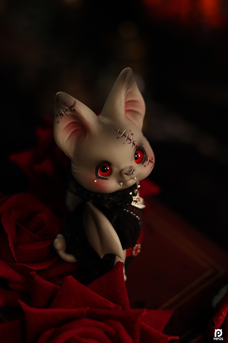 pipos halloween big 4chi bat rhino