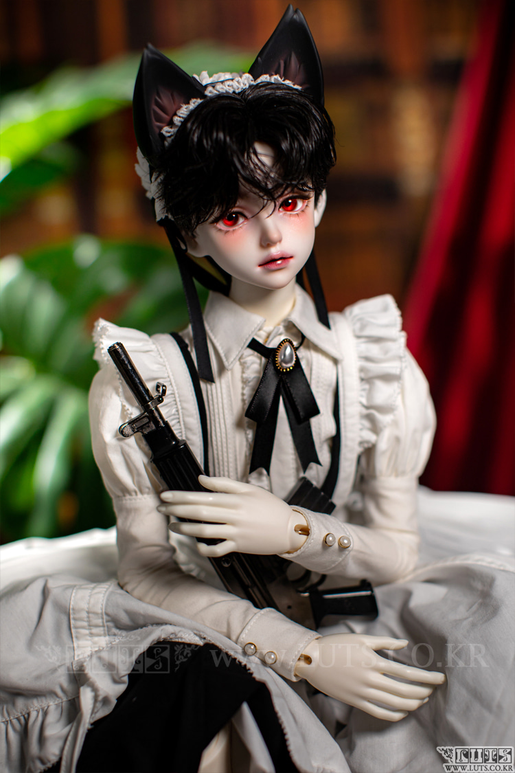 luts senior delf muse elliot