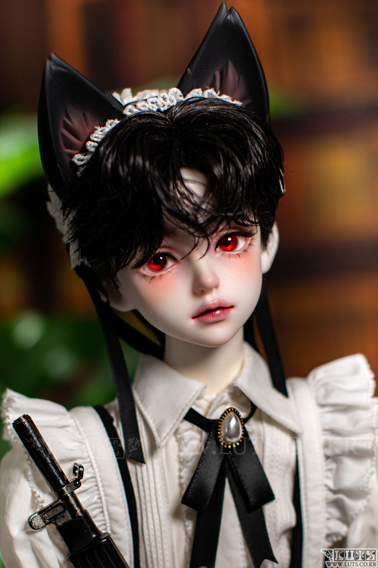 luts senior delf muse elliot